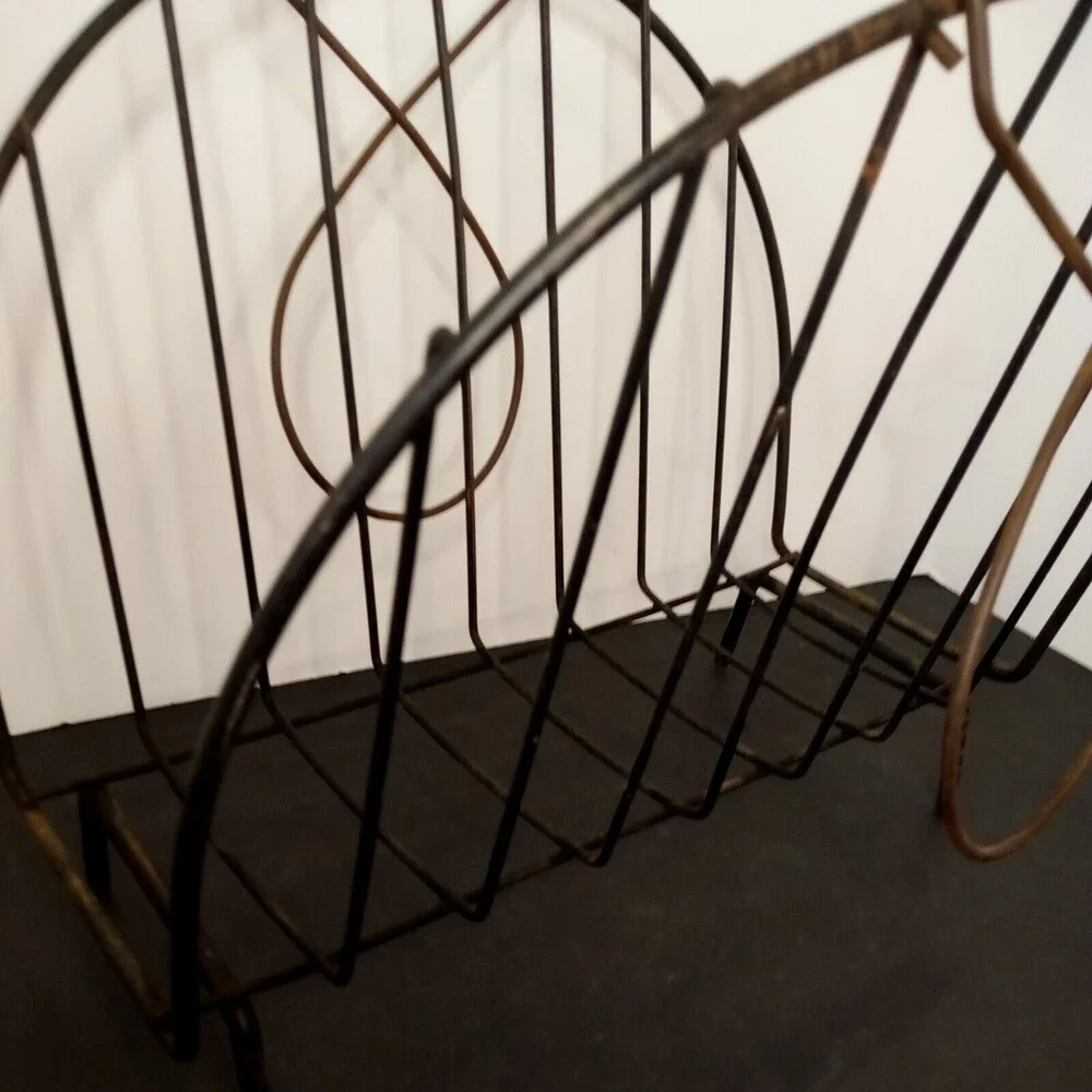 Vintage Mid‎ Century Modern or Art Deco Black Wire Metal Magazine Album Holder